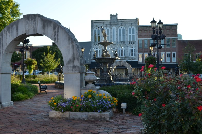 Fountain Square in Bowling Green