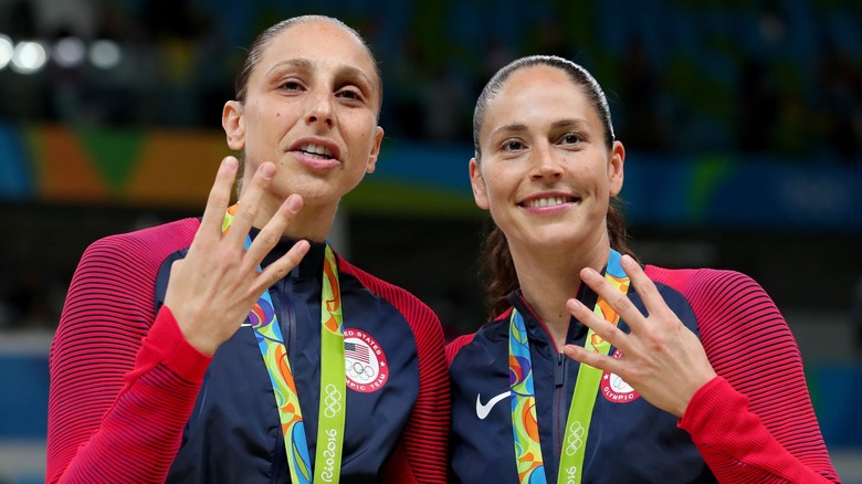 Diana Taurasi and Sue Bird flaunt their medals