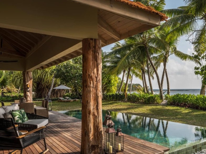  Four Seasons Resort Seychelles at Desroches Island