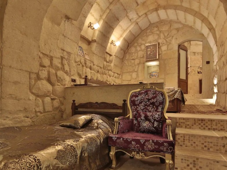 Goreme Palace Deluxe Cave Room
