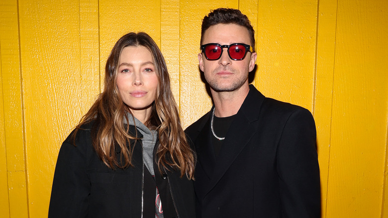 Justin Timberlake and Jessica Biel pose together