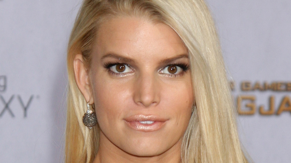 Jessica Simpson looking at camera