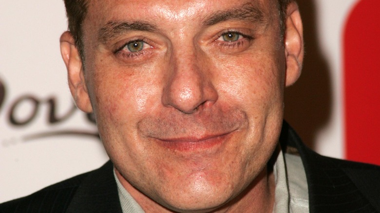 Tom Sizemore smiling