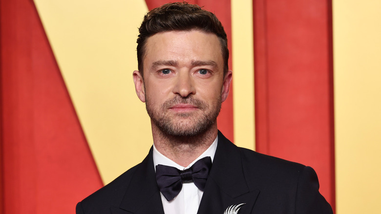 Justin Timberlake poses in a tux