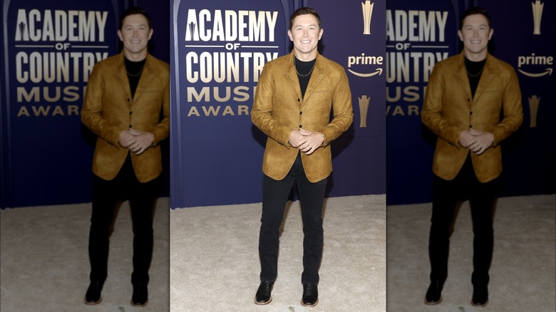 Scotty McCreery wearing tan blazer