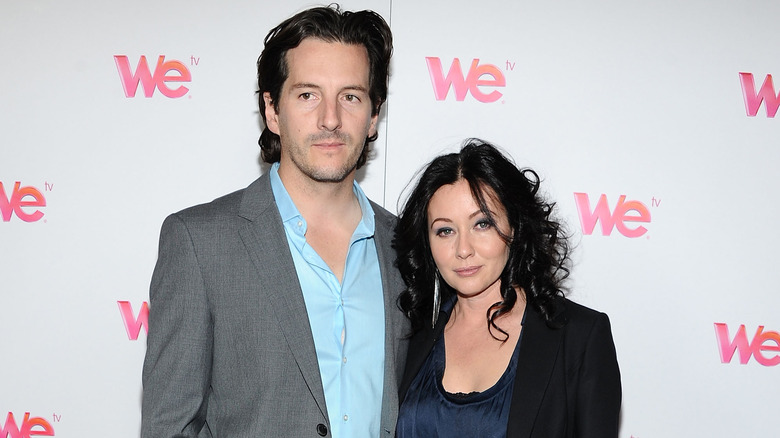 Kurt Iswarienko, Shannen Doherty posing together