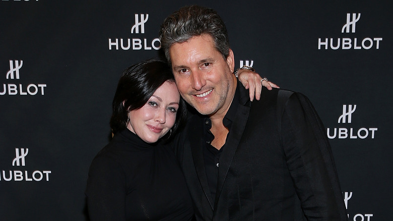 Shannen Doherty embraces Chris Cortazzo