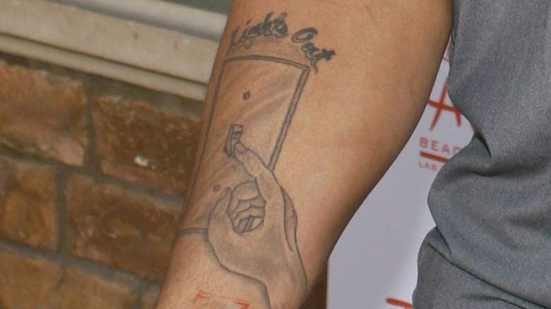 Shawne Merriman Light's Out tattoo